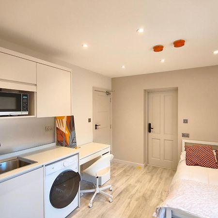伦敦 Morden Stratford Studio 1酒店 外观 照片