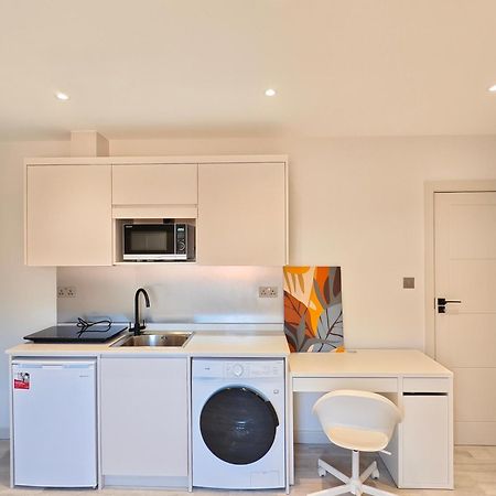 伦敦 Morden Stratford Studio 1酒店 外观 照片